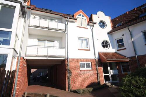 West-Ansicht der Wohnung - 2 Zimmer Etagenwohnung zum Kaufen in Verden