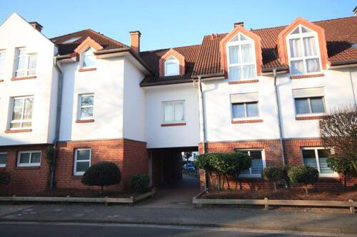 Straßenansicht - Etagenwohnung mit 63,00 m&sup2; in Verden zum Kaufen