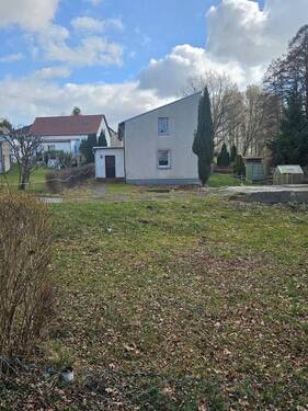 Garten - 3 Zimmer Einfamilienhaus zum Kaufen in Dresden