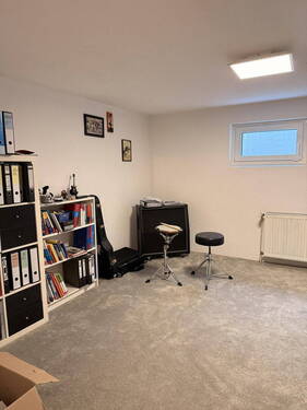 großes Arbeitszimmer - 