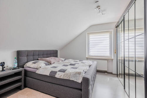 Schlafzimmer Dachgeschoss - 