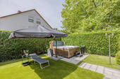 Garten - 9 Zimmer Mehrfamilienhaus, Wohnhaus zum Kaufen in Singen