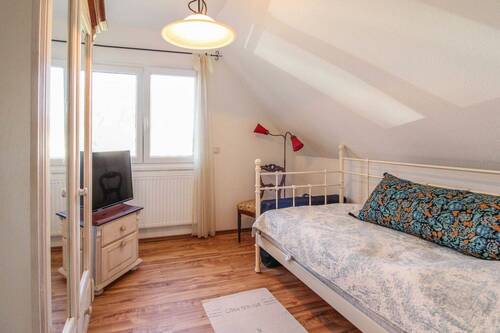 Schlafzimmer 2 DG - 