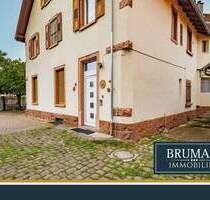 BRUMANI | Stilvolles Zweifamilienhaus mit großzügiger Gewerbeeinheit in Schwanau-Ottenheim