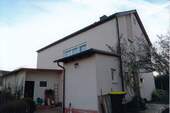 Hintere Wohnhausansicht - 4 Zimmer Mehrfamilienhaus, Wohnhaus in Wülfershausen an der Saale