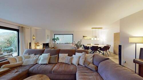 Wohn- und Esszimmer - 5 Zimmer Einfamilienhaus zum Kaufen in Aachen