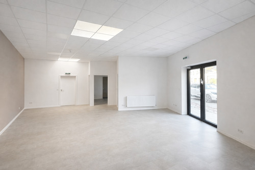 Ladenfläche (KI generiert mit modernem Fußboden) - 2 Zimmer Gewerbeobjekt (Büro, Produktion, Verkauf) in Butjadingen