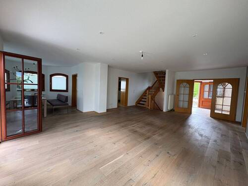 Wohn-/Esszimmer - Einfamilienhaus mit 183,00 m&sup2; in Niefern-Öschelbronn zum Kaufen