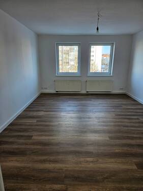 20250113_143649 (002).jpg - Etagenwohnung mit 141,00 m² in Chemnitz zur Miete