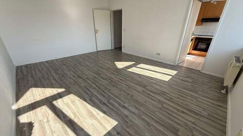 IMG_7636 - Etagenwohnung mit 47,00 m&sup2; in Chemnitz zur Miete