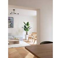 Frankfurt-Westend: Modernisierte 4-Zimmer-Wohnung - Ideal für Wohnen & Arbeiten