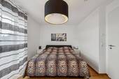 Schlafzimmer im Dachgeschoss - 