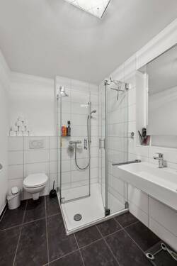 Moderne Badezimmer - 