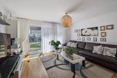 Wohnbereich mit Gartenzugang - 5 Zimmer Reihenmittelhaus zum Kaufen in Freiberg am Neckar