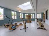 moderner Fitnessraum in der Alten Seefahrtschule - 