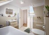 Doppelhaus-Behringen-116-Badezimmer (1).jpg - 