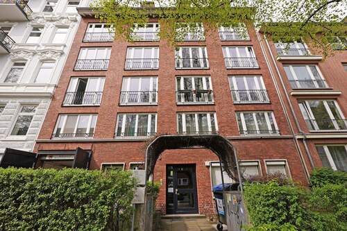 Hausfront - 2 Zimmer Etagenwohnung in Hamburg