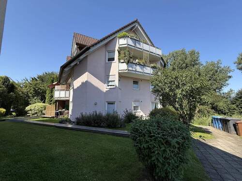 Hausansicht - 2 Zimmer Etagenwohnung zum Kaufen in Stockach