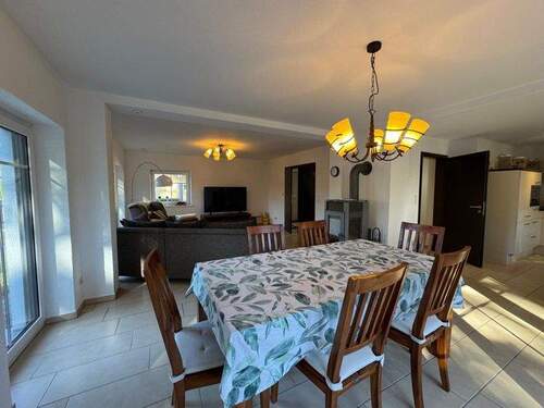 WhatsApp Image 2025-09-24 at 12.24.31 (2) - 