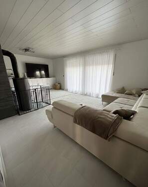 Bild 2 - 4 Zimmer Bungalow zum Kaufen in Wehingen