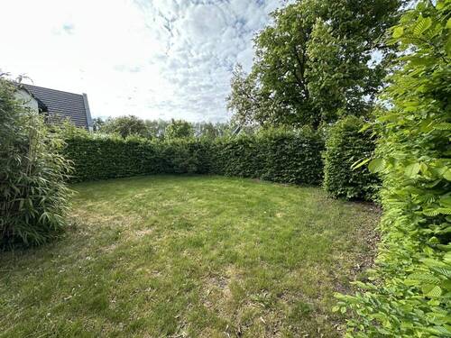 Grundstück - Mehrfamilienhaus, Wohnhaus mit 134,00 m&sup2; in Göhren-Lebbin zum Kaufen