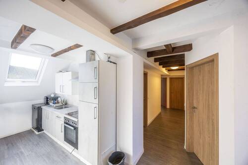 Flur - 5 Zimmer Etagenwohnung in Kirchheim am Neckar