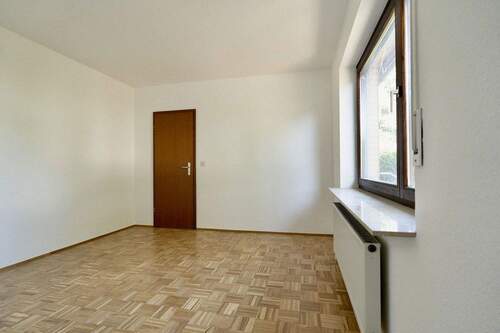 Kinderzimmer oder Büro - 