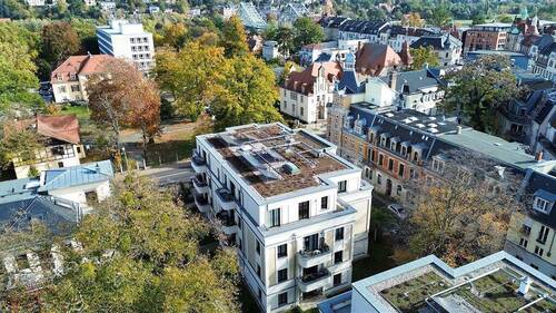 Hausansicht - 2 Zimmer Etagenwohnung zum Kaufen in Dresden
