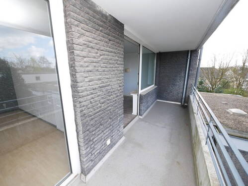 Balkon - Etagenwohnung mit 83,00 m&sup2; in Gelsenkirchen zur Miete