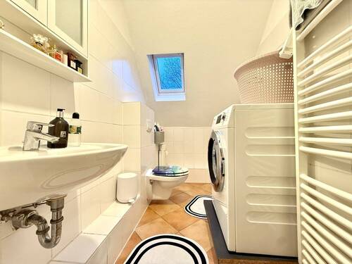 Badezimmer Dachgeschoss - 