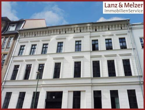 Hausansicht - Einzeldenkmal mit Designausstattung!