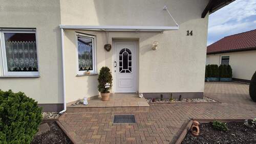 Eingangsbereich zum Haus - 