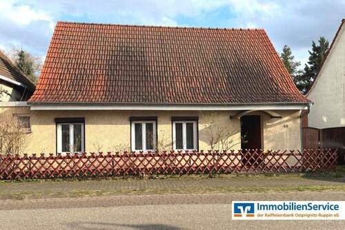 Hausansicht straßenseitig - 