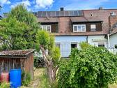 Blick auf‘s Haus von Westen - Reihenmittelhaus mit 108,00 m² in Baiersdorf zum Kaufen