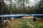 Garten mit Beispielpool - 