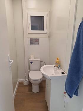 WC - 