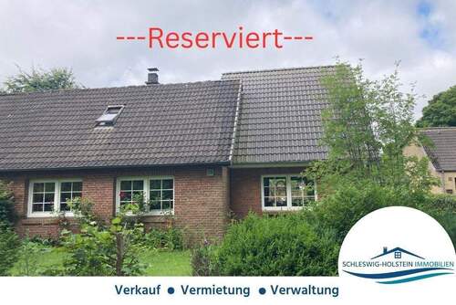 ---Reserviert--- - -Reserviert-Entspannte Wohnidylle im Doppelhaus - Ihr neues Zuhause wartet!