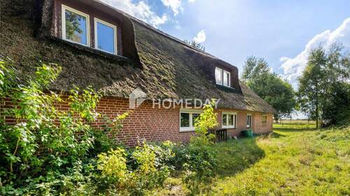 Außenansicht 4 - Einfamilienhaus mit 288,00 m&sup2; in Vollersode zum Kaufen