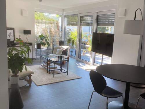 hell und großzügig! - !!!Kurzfristig beziehbar - 2-Zimmer-Neubauwohnung in sehr guter Lage in Überlingen am Bodensee !!!