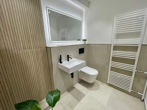 Bad - Etagenwohnung mit 79,60 m&sup2; in Stuttgart zum Kaufen