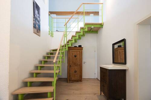 Diele - Maisonettewohnung - 8 Zimmer Mehrfamilienhaus, Wohnhaus zum Kaufen in Duisburg