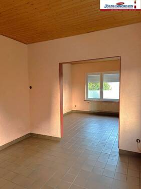 Raum im EG., - 