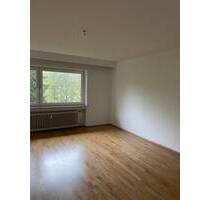 3 ZImmer Wohnung in Singen - 890,00&nbsp;EUR Kaltmiete, ca.&nbsp; 82,00&nbsp;m&sup2;&nbsp;Wohnfl&auml;che in Singen (PLZ: 78224)