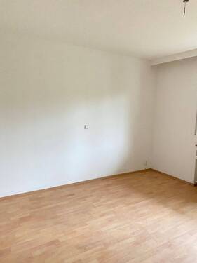 Schlafzimmer.JPG - 3 Zimmer Etagenwohnung in Singen