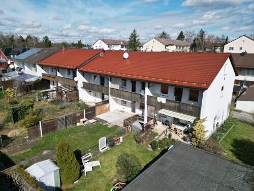 DJI_0059 - +++ Renovierungsbedürftiges Reihenmittelhaus mit Garten +++