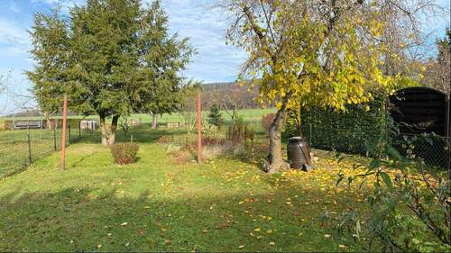 Garten - Doppelhaushälfte mit 83,00 m&sup2; in Löbau zum Kaufen