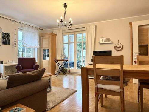 Wohn- und Esszimmer - Etagenwohnung mit 93,00 m&sup2; in Offenbach zum Kaufen