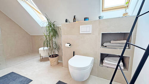 Badezimmer im Obergeschoss - 