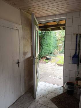Hintertür in den Garten - 