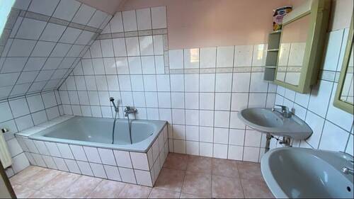 Badezimmer DG - 